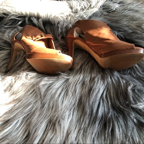 Michael Kors Genuine Leather Tan Caramel Peep Toe Booties - Picture 5 of 6